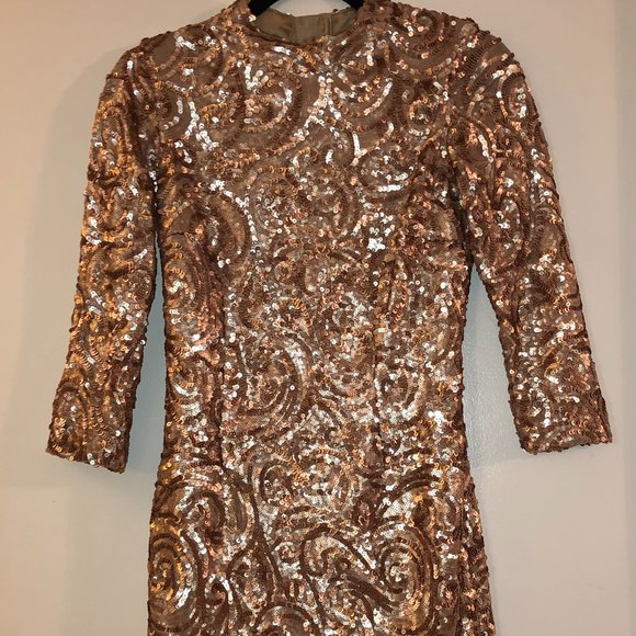 Highly Sequin backless dress. - Picture 1 of 8